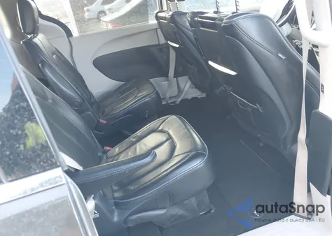 2018 Chrysler Pacifica Limited from USA, damaged, VIN 2C4RC1GG0JR117642